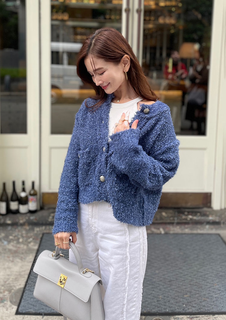 Ambassador Snap 83136505