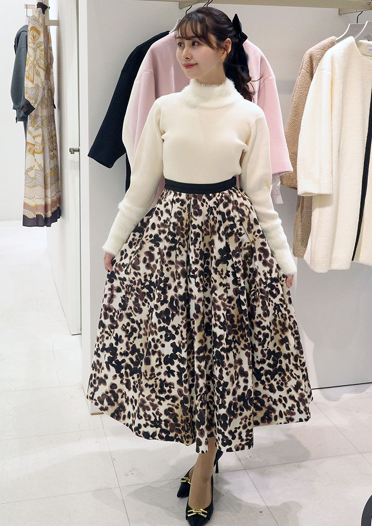 Ambassador Snap 83136509_83046502