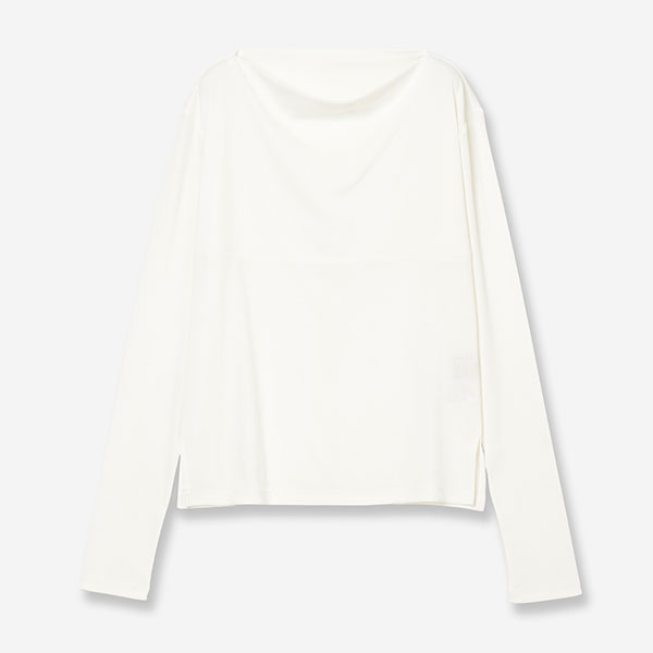 【NEW ITEM】あなたはどっち派?「白&黒アイテム」で作る春の新作コーデ