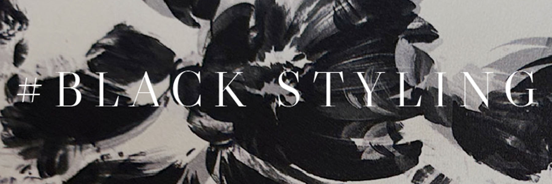 【NEW ITEM】あなたはどっち派?「白&黒アイテム」で作る大人の春コーデ