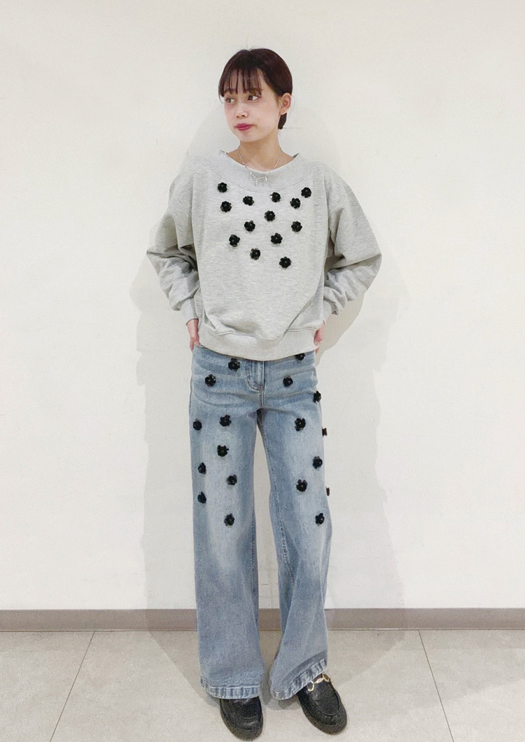 Staff Snap 83122601_83051603