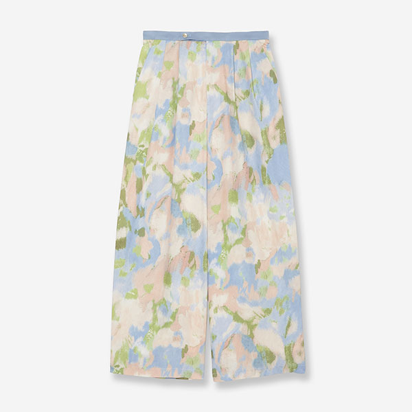 【LIMITED ITEM】今っぽさ全開！限定アイテムで作る夏の抜け感スタイル