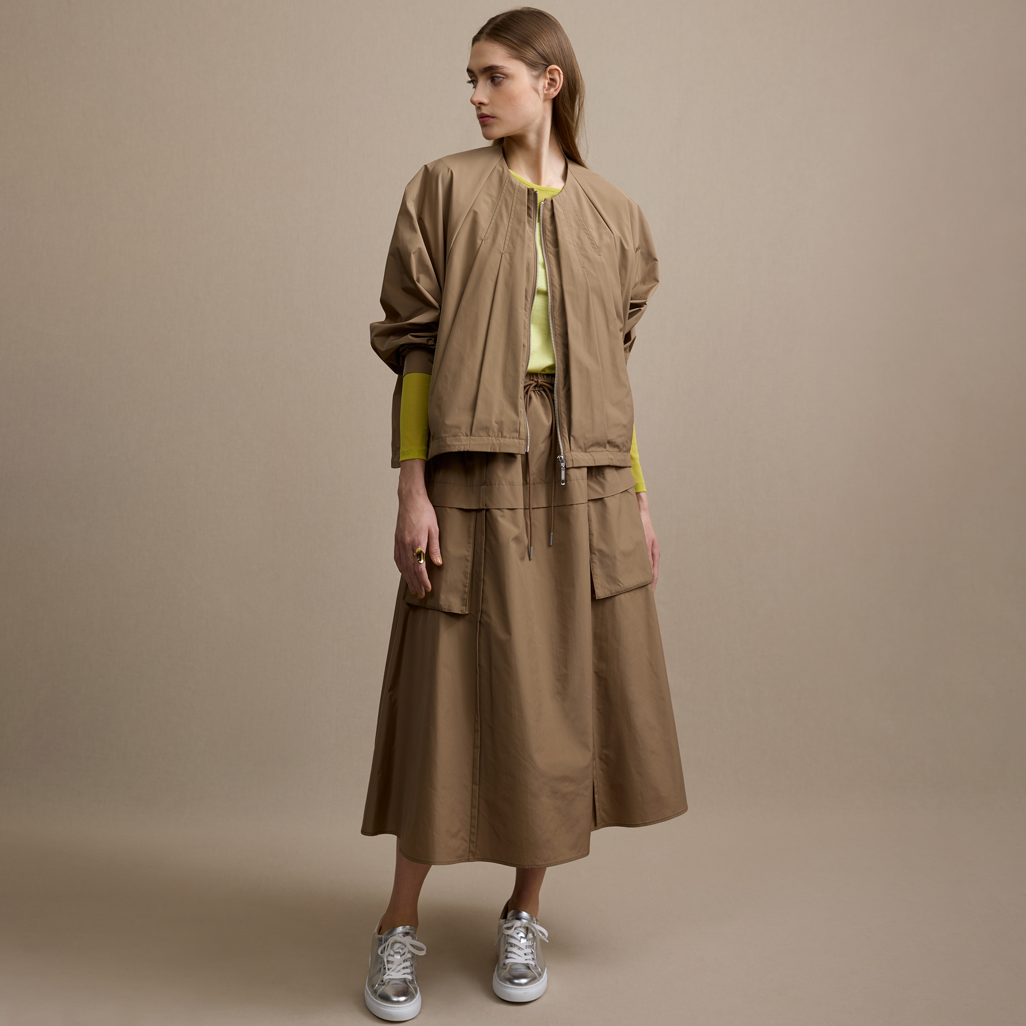 【NEW ITEM】カジュアルにも、レディにも。秋の最旬セットアップ