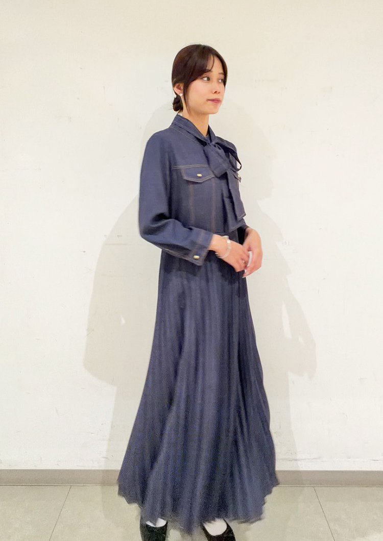 Staff Snap 83015601